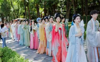 汉服婚礼父母穿搭推荐，汉服婚礼