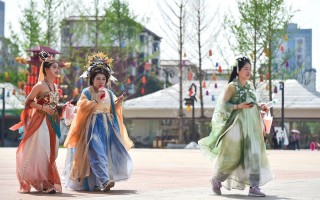 沉浸式穿搭 汉服，沉浸式穿搭 汉服图片