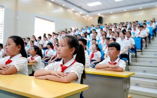 校园校花题材微短剧剧本，校园校花题材微短剧剧本
