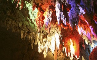 建水游玩攻略溶洞，建水游玩攻略必去景点